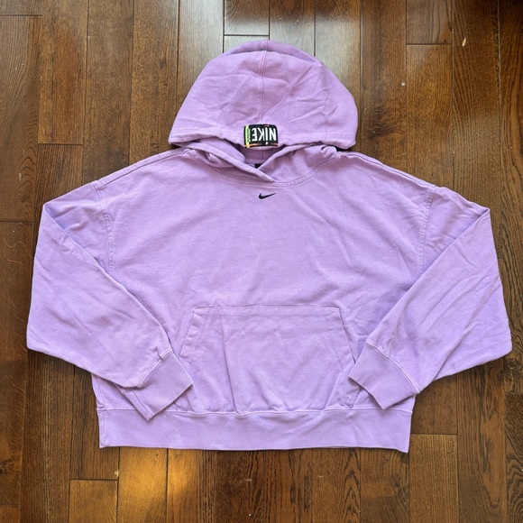 Nike Tops - Women’s Nike Cropped Oversized Hoodie
